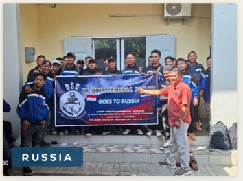 Crew departure to Russia